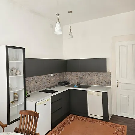 Authentic Appartments 1 Apartment *