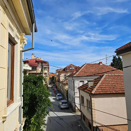 Apartment Authentic Appartments 1 *